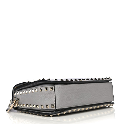 Valentino Garavani Pebbled Calfskin Medium Rockstud Flap Saddle Bag Pastel Grey 5 of 13