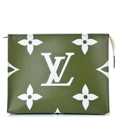 Louis Vuitton Monogram Giant Toiletry Pouch 26 Kaki 1 of 10