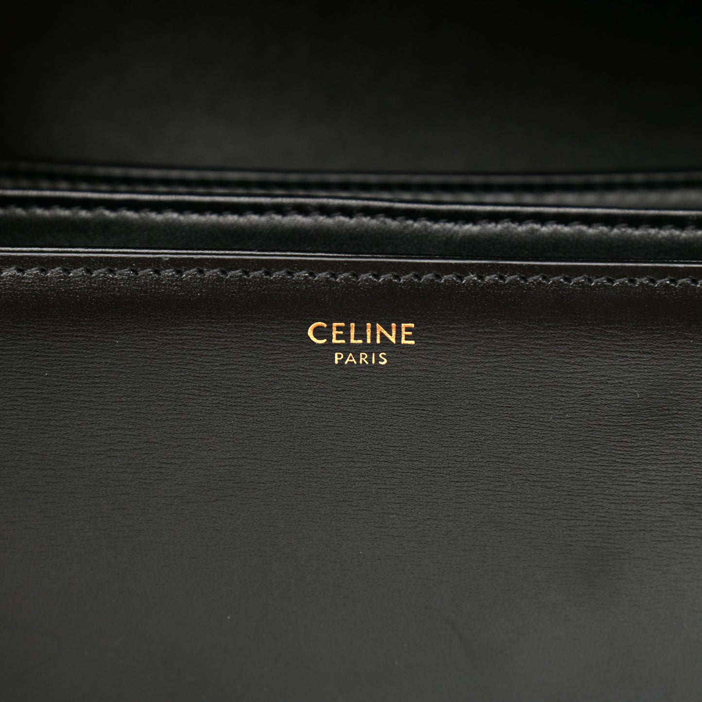 Shiny Calfskin Medium Triomphe Black
