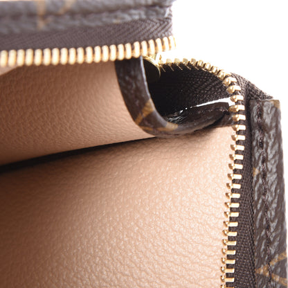 Louis Vuitton Monogram Toiletry Pouch 15 5 of 10