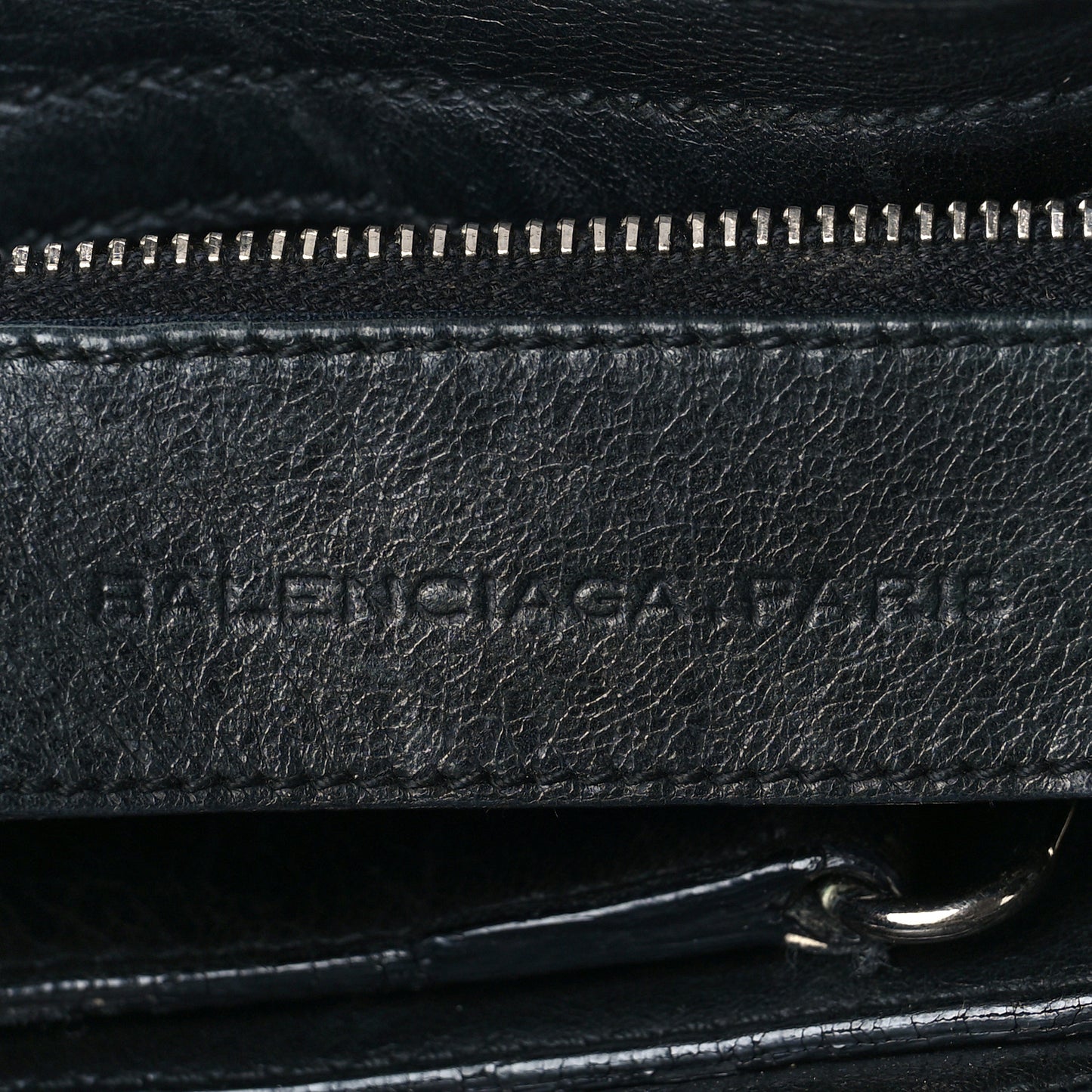 Agneau Giant 21 Silver Hardware City Black