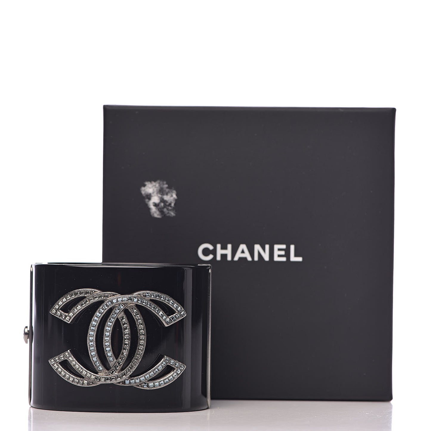 Resin Baguette Crystal CC Cuff Black