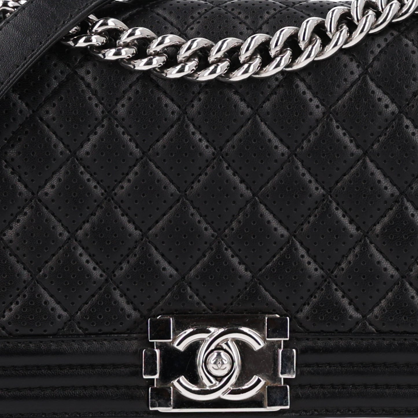 Lambskin Perforated Medium Boy Flap Black
