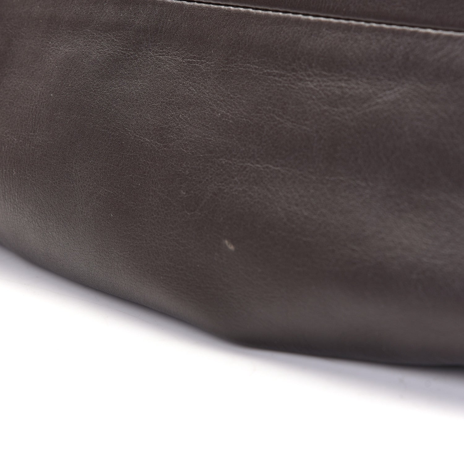 Bottega Veneta Calfskin The Pouch Chain Ebano 7 of 7