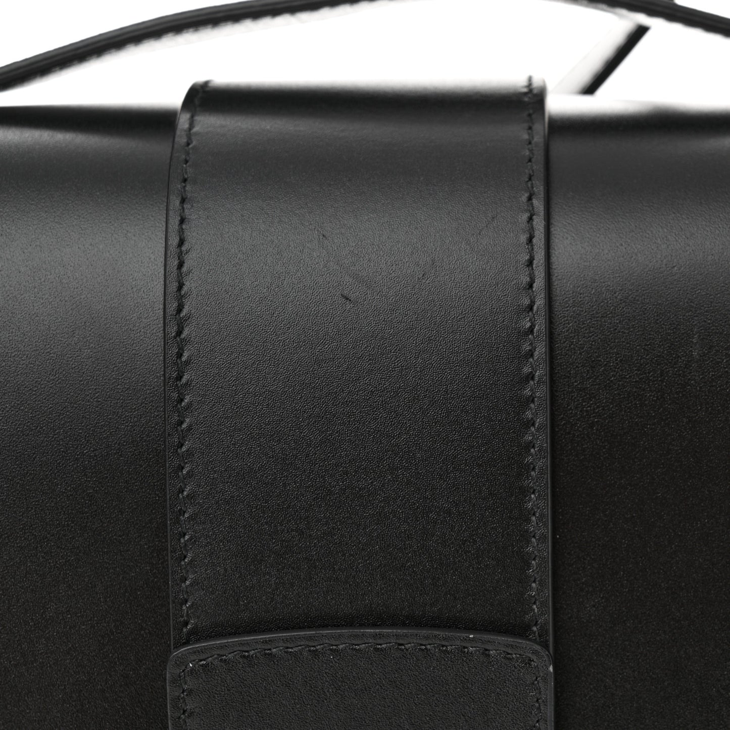Box Calfskin 30 Montaigne Flap Bag Black