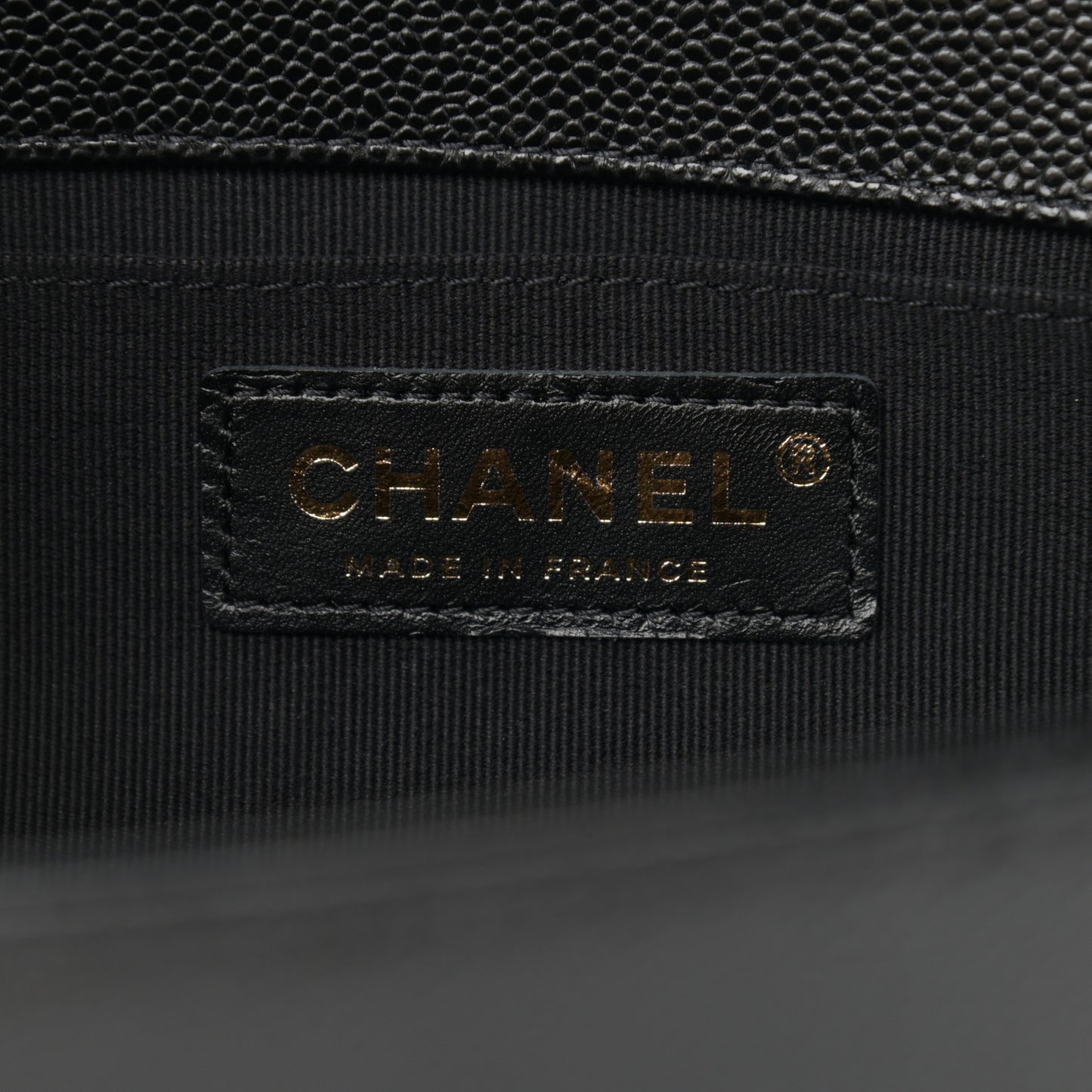Caviar Chevron Quilted Medium Boy Flap Black
