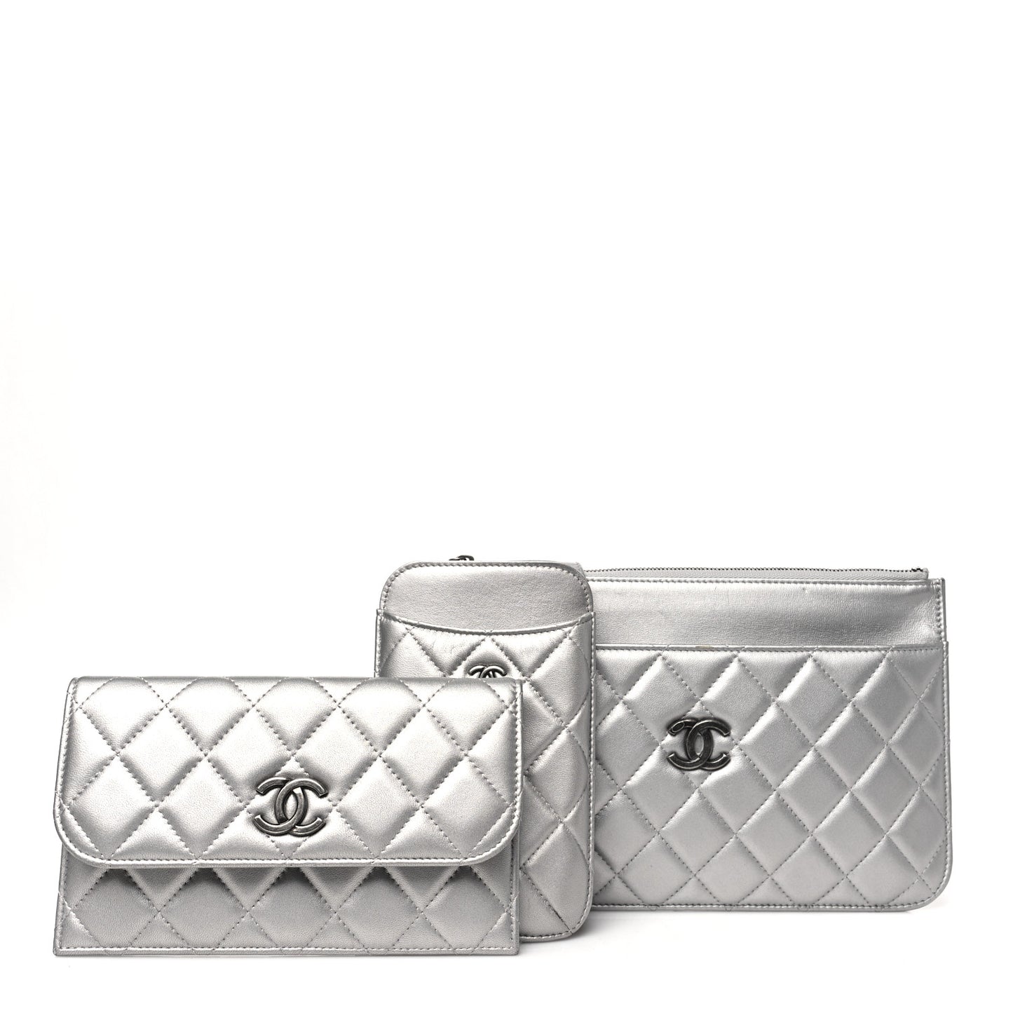 Metallic Lambskin Quilted Clutch With Chain Silver