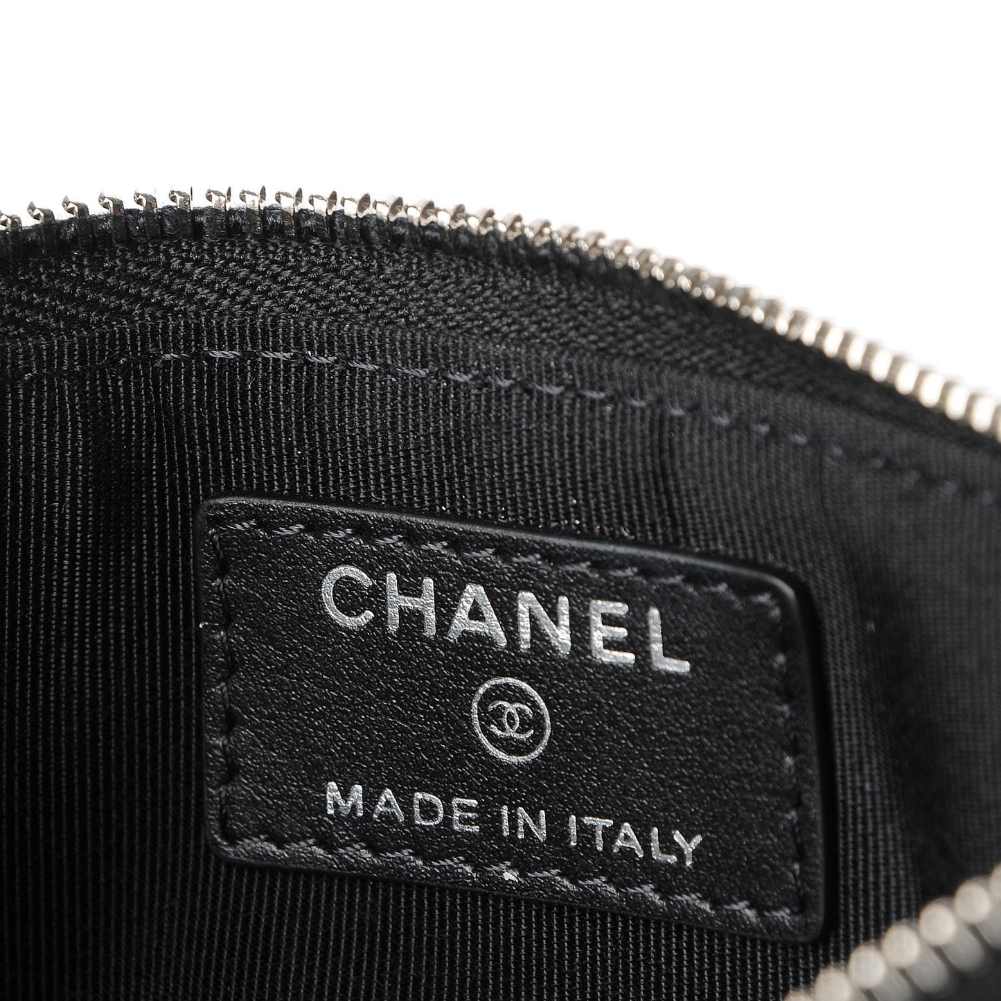 Caviar Quilted Classic Zip Pouch Black