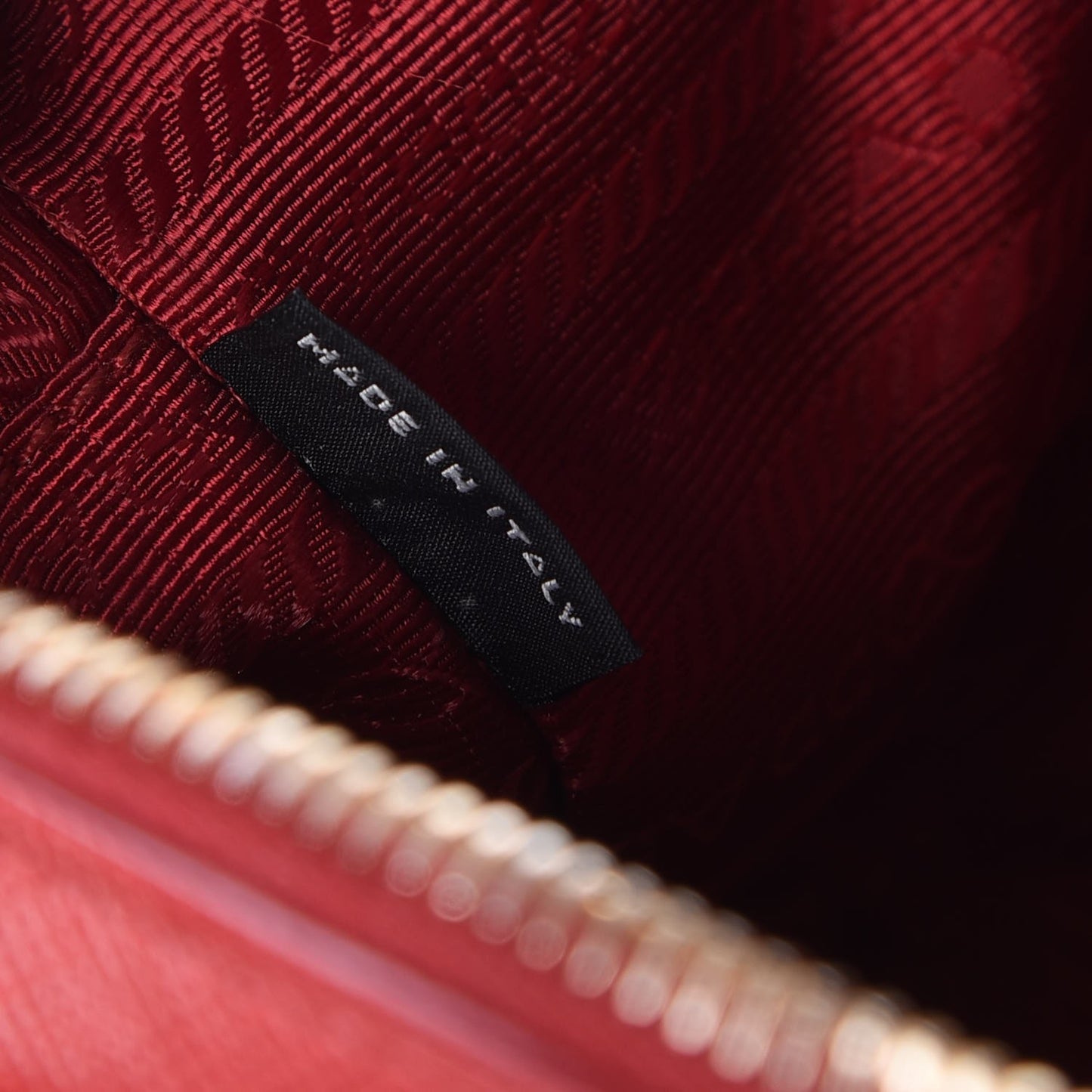 Saffiano Mini Camera Crossbody Bag Rosso