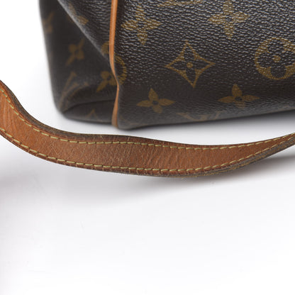 Louis Vuitton Monogram Totally MM 10 of 26