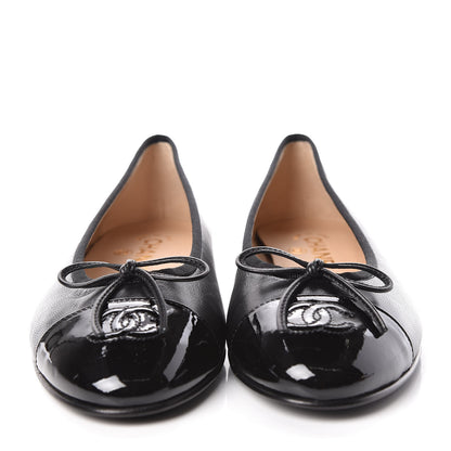 Chanel Lambskin Patent Cap Toe Ballerina Flats 38 Black 2 of 9