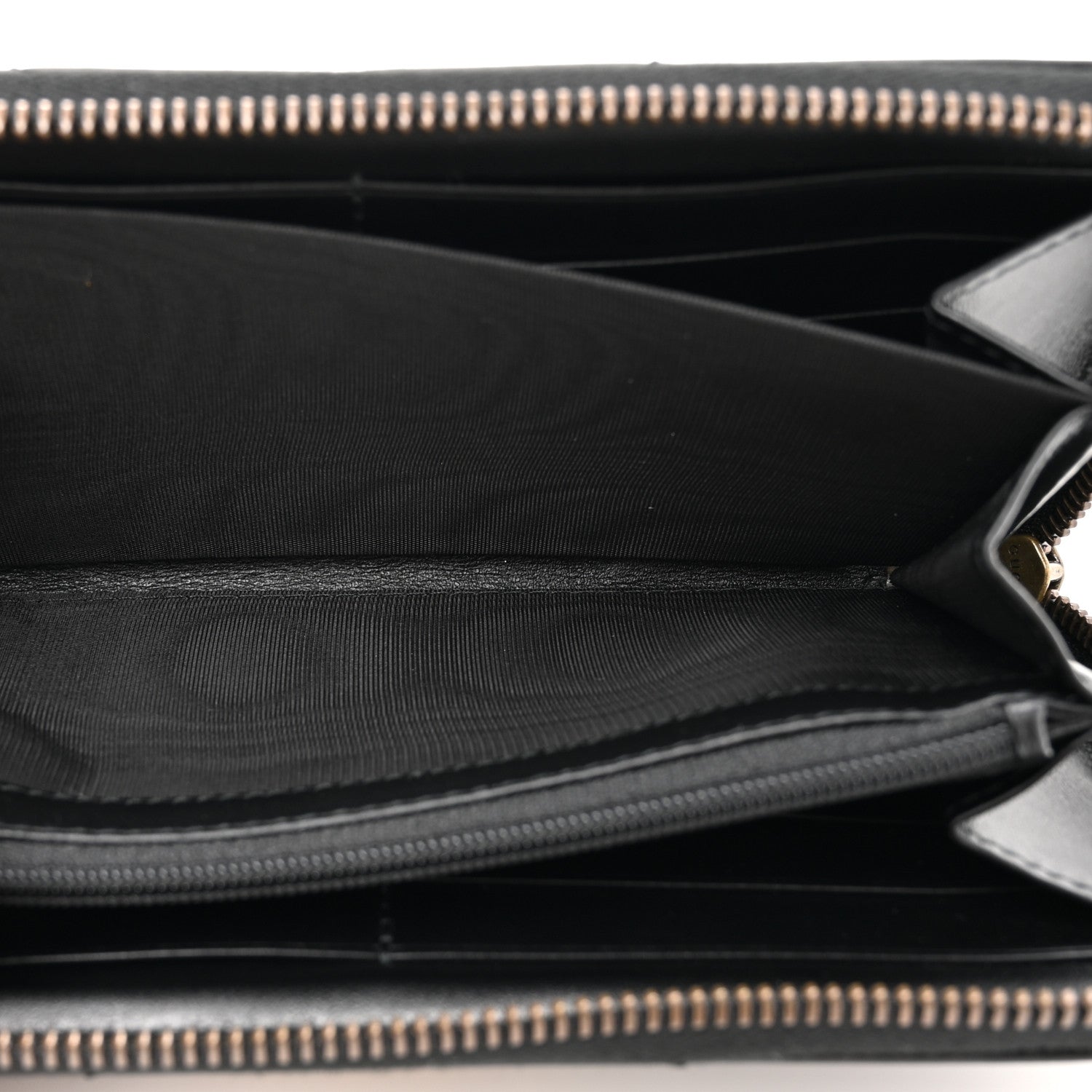 Gucci Calfskin Matelasse GG Marmont Zip Around Wallet Black 5 of 9