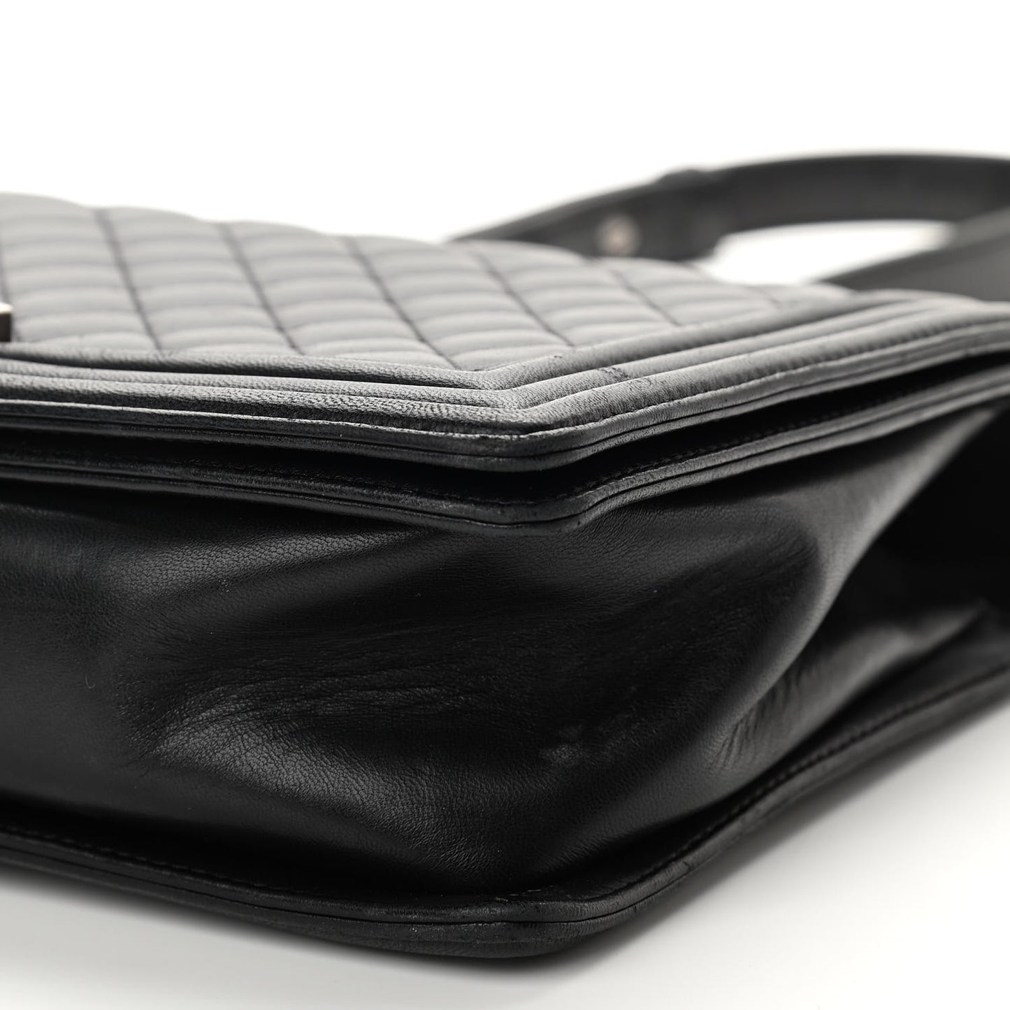 Lambskin Quilted New Medium Boy Flap Black