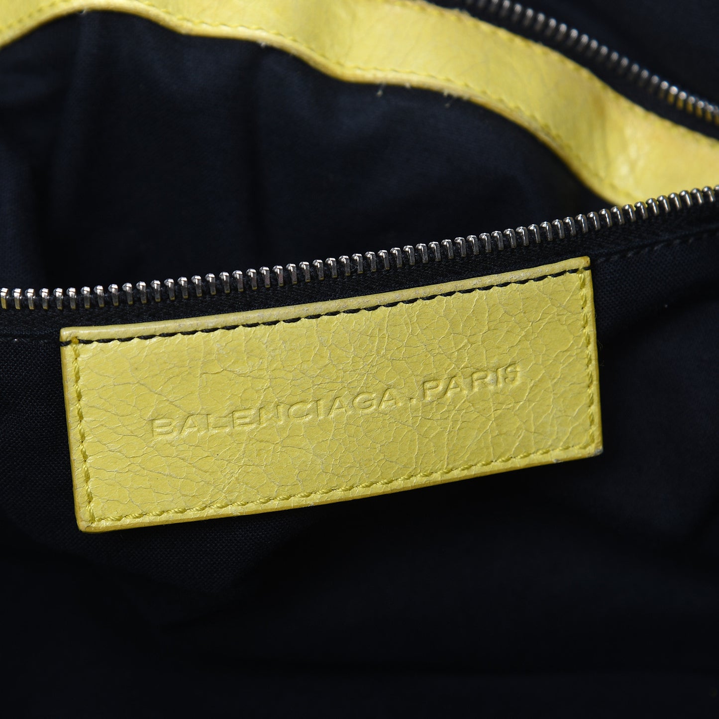 Agneau Giant 21 Gold Hardware Work