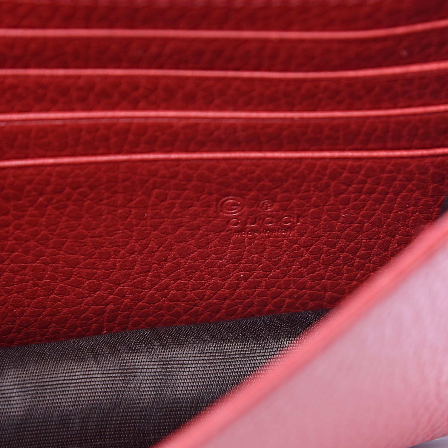 Gucci Dollar Calfskin Interlocking G Chain Wallet Red 6 of 10