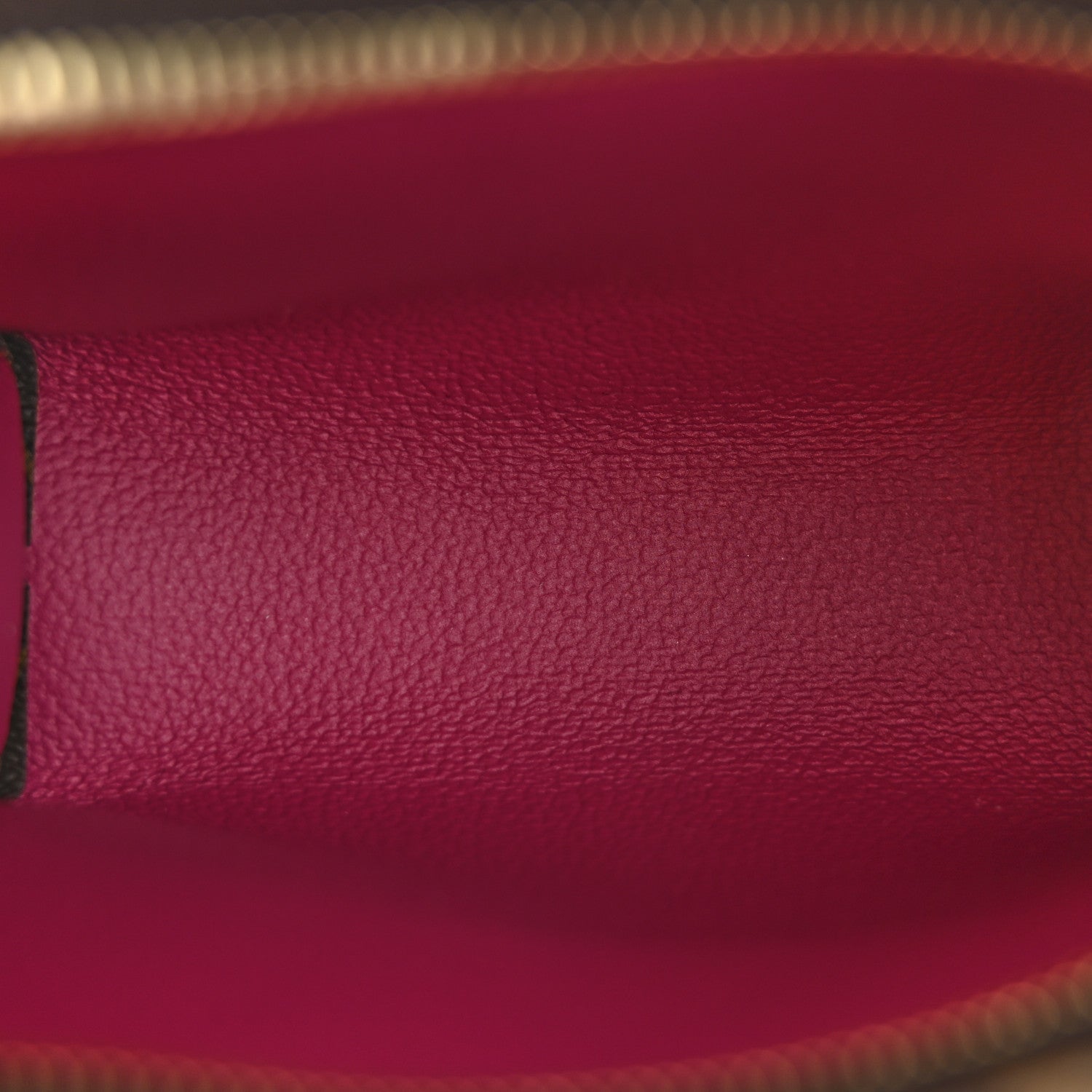 Louis Vuitton Monogram Trio Toilet Pouch Set 8 of 11