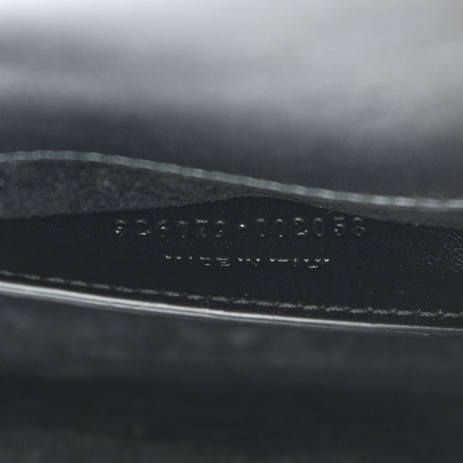 Saint Laurent Calfskin Classic Monogram Cassandre Clutch Black 8 of 10