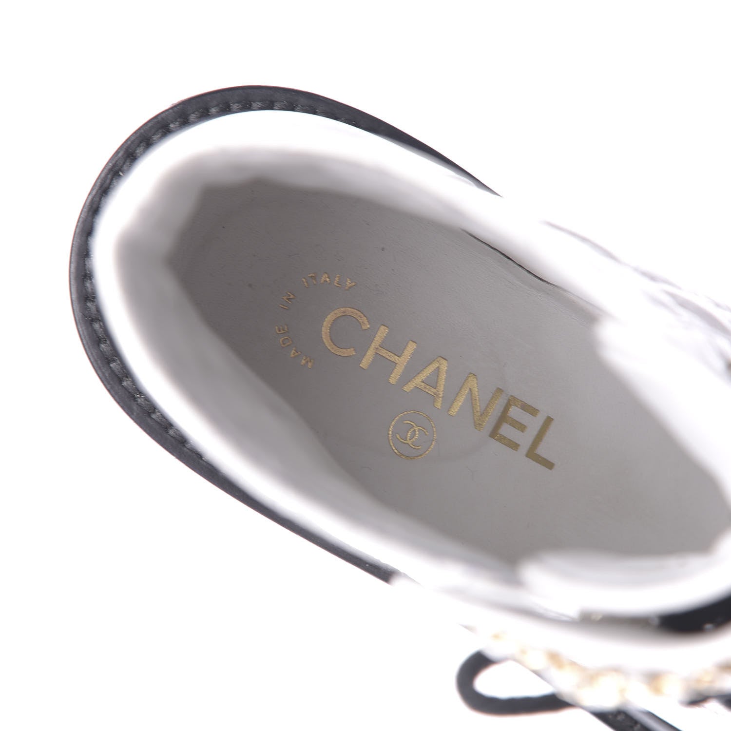 Chanel Shiny Goatskin Calfskin Quilted Lace Up Combat Boots 37.5 White Black 7 of 10