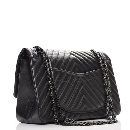 Chanel Aged Calfskin Chevron 2.55 Reissue 226 So Black 3 of 8