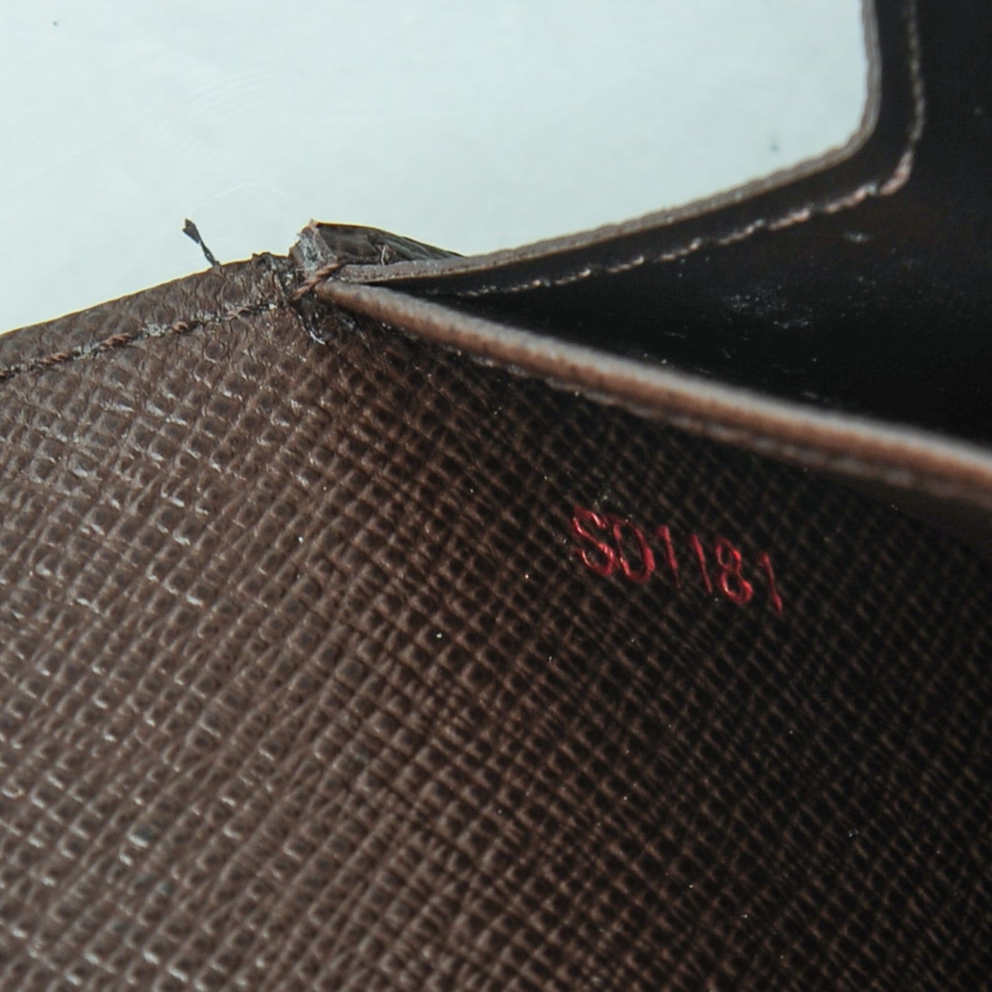 Damier Ebene Sarah Wallet