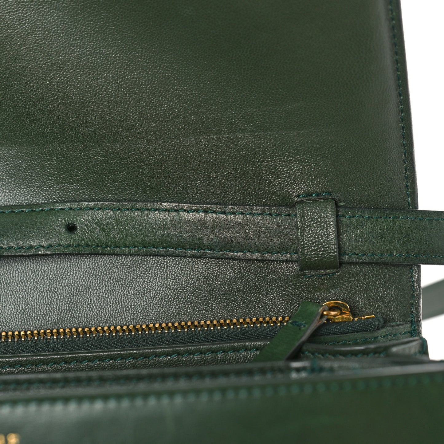 Box Calfskin Classic Box Medium Flap Bag Forest