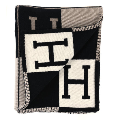 Hermes Wool Cashmere Avalon III Blanket Ecru Black 2 of 3