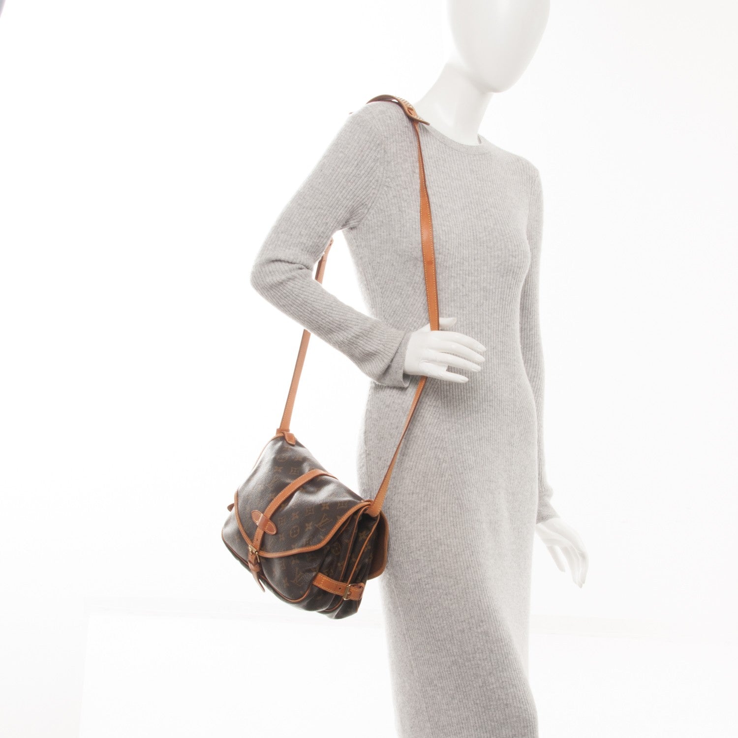 Louis Vuitton Monogram Saumur 30 2 of 7