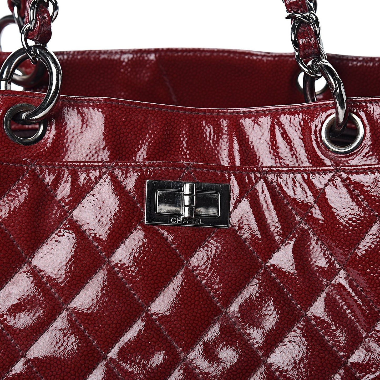 Patent Caviar Diamond Quilted Shine Small Reissue Tote Red