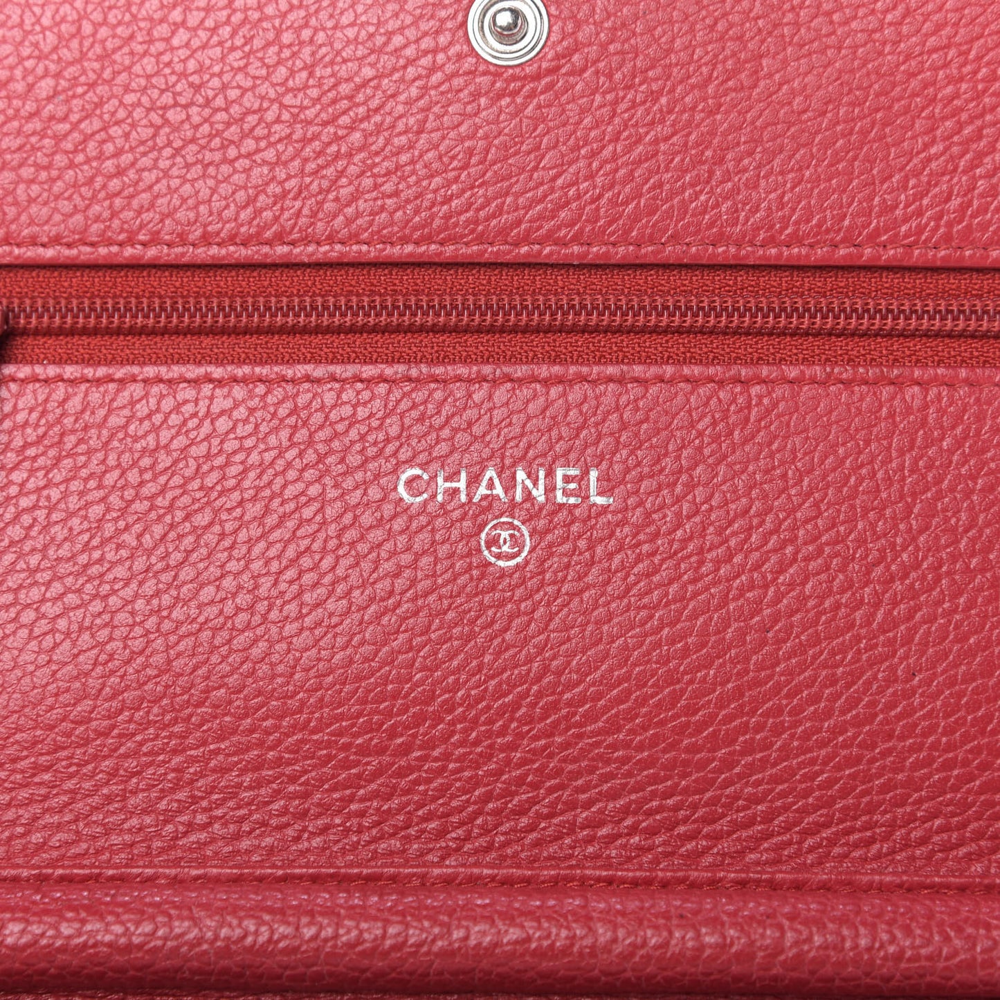 Calfskin Diamond Stitch Wallet On Chain WOC Red