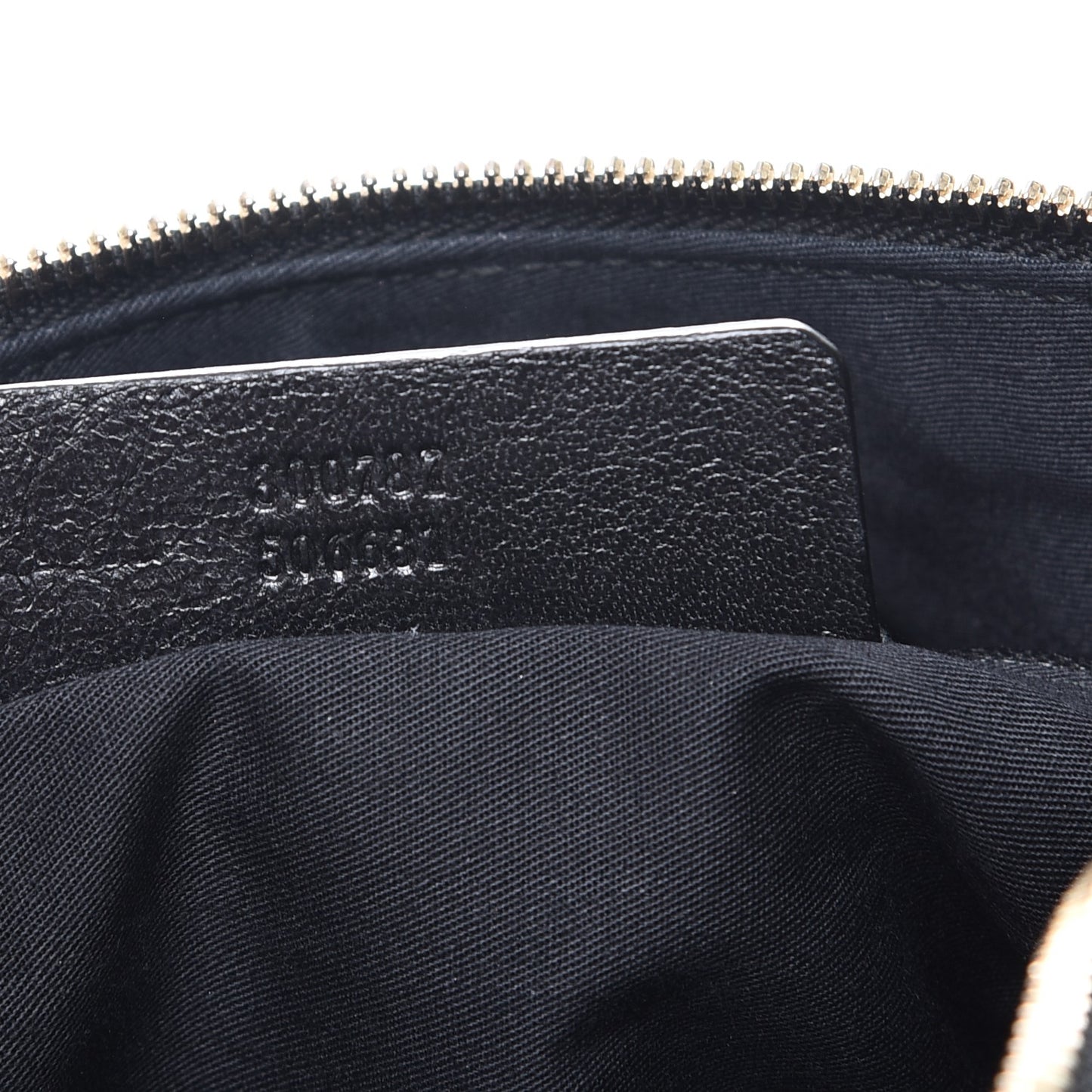 Calfskin De Manta Clutch Black
