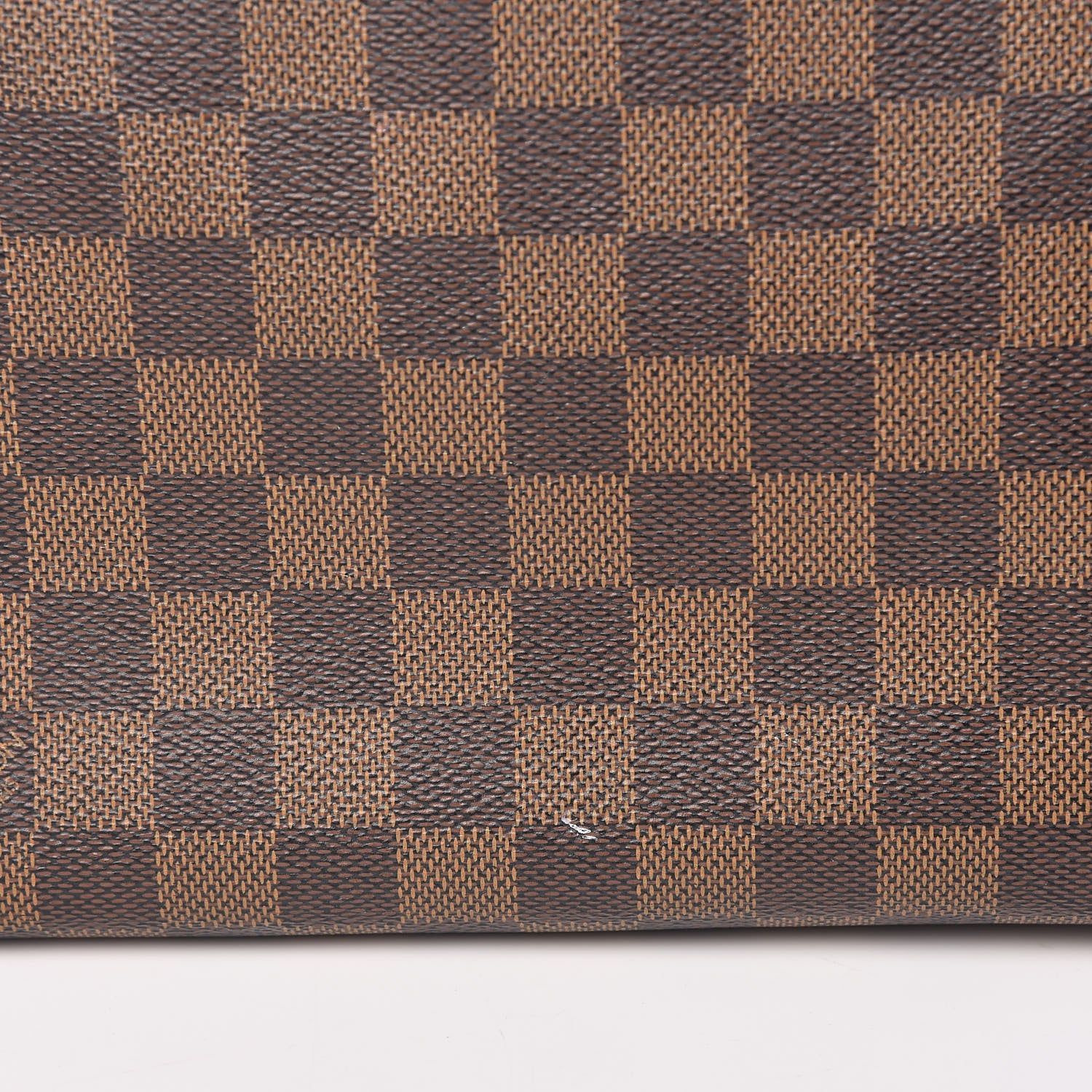 Louis Vuitton Damier Ebene Illovo MM 18 of 22