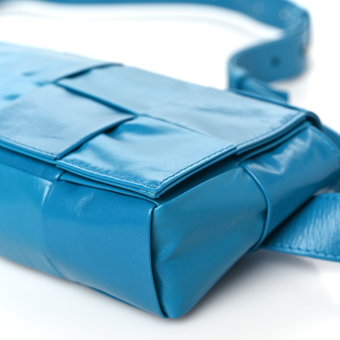 Paper Calfskin Intrecciato Cassette Belt Bag Blueprint