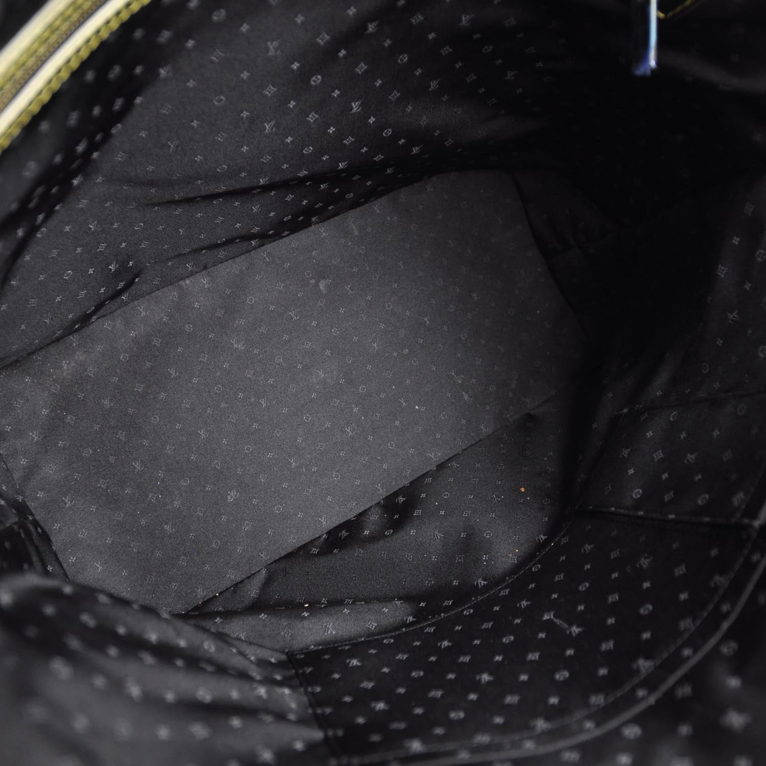 Louis Vuitton Suhali Lockit MM Black 7 of 9