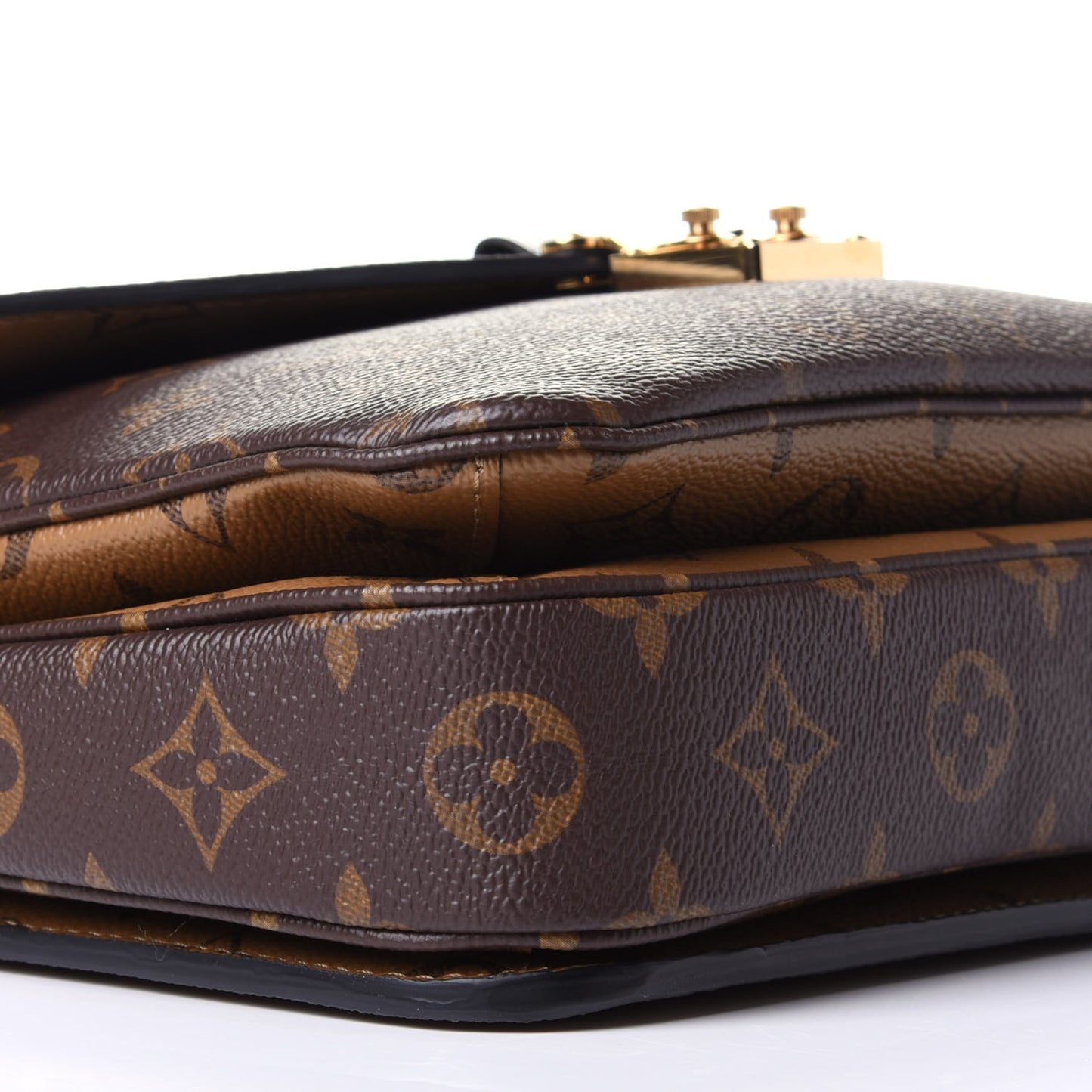Reverse Monogram Pochette Metis