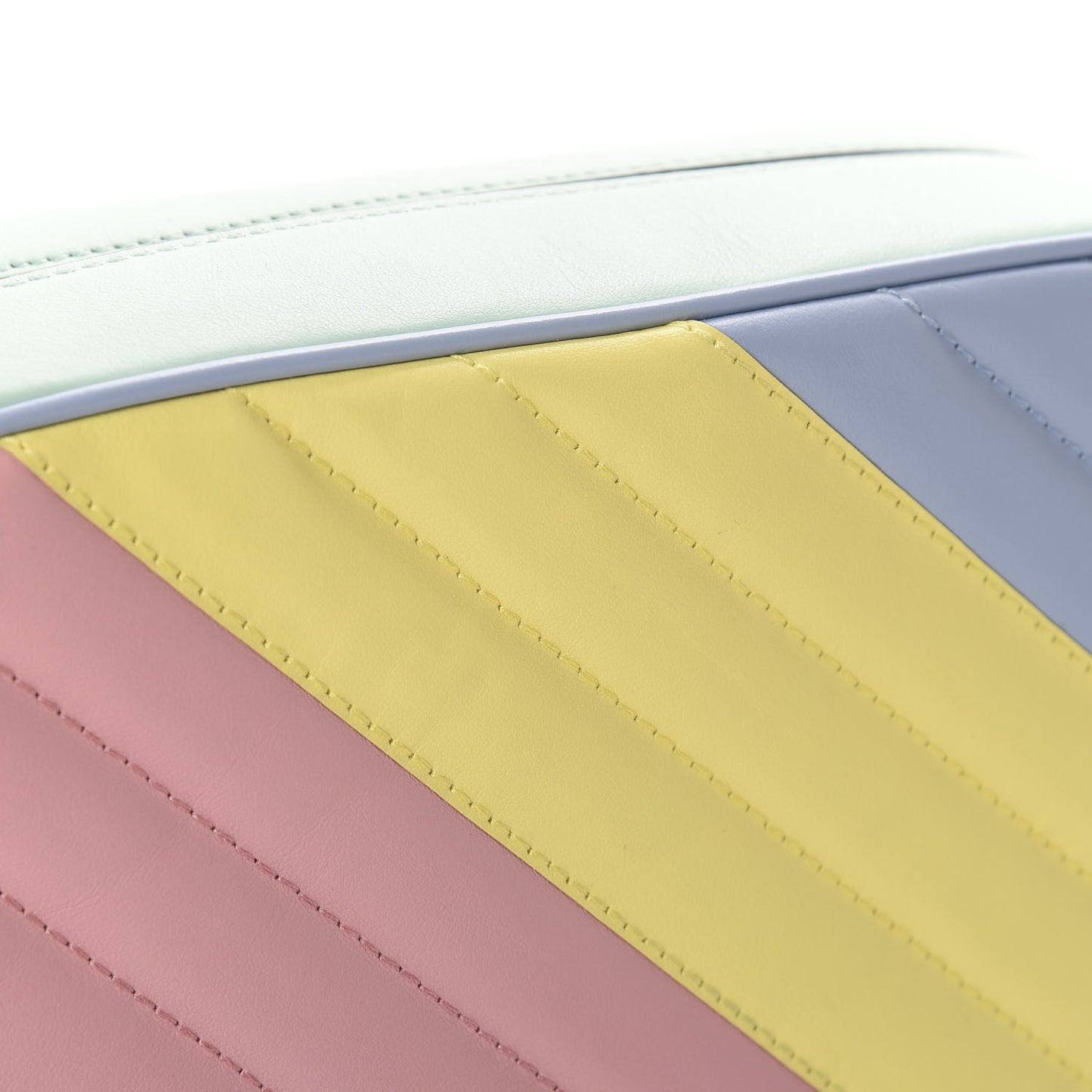 Calfskin Matelasse Diagonal Small GG Marmont Chain Shoulder Bag Multicolor Pastel