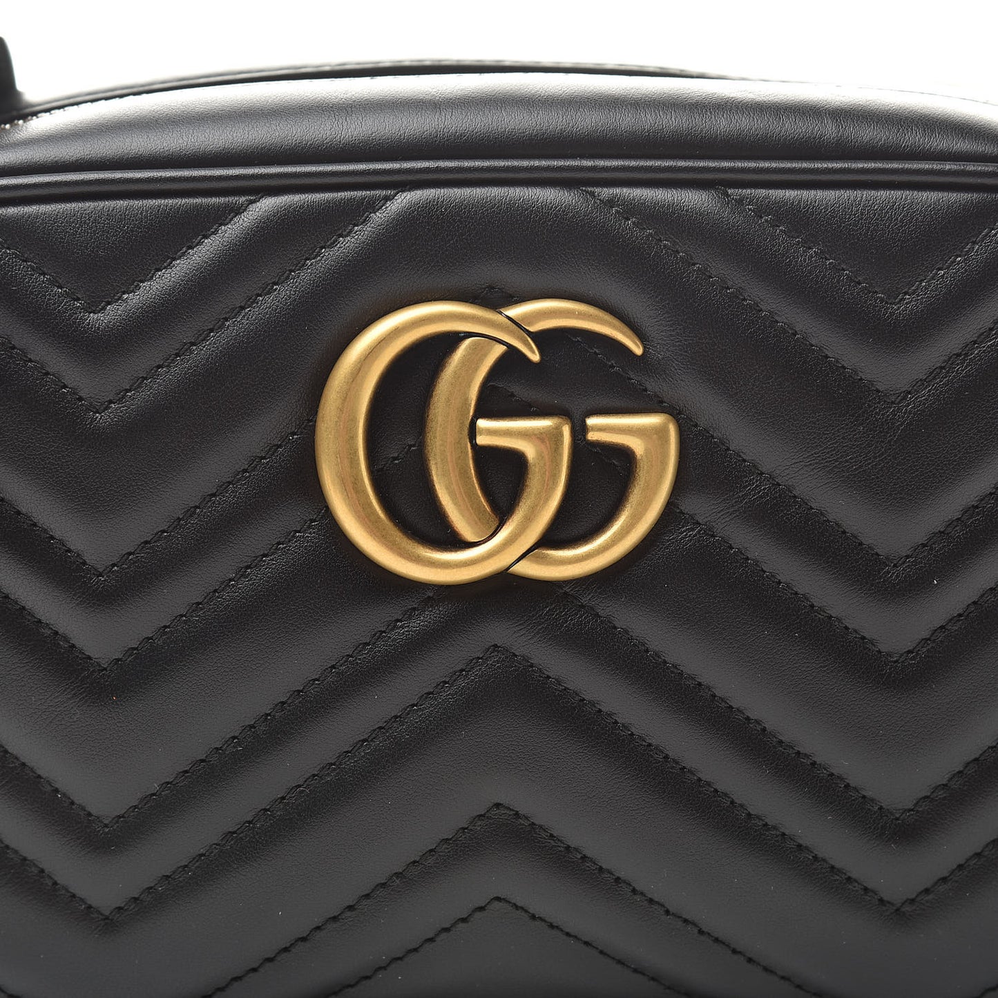 Calfskin Matelasse Small GG Marmont Chain Shoulder Bag Black