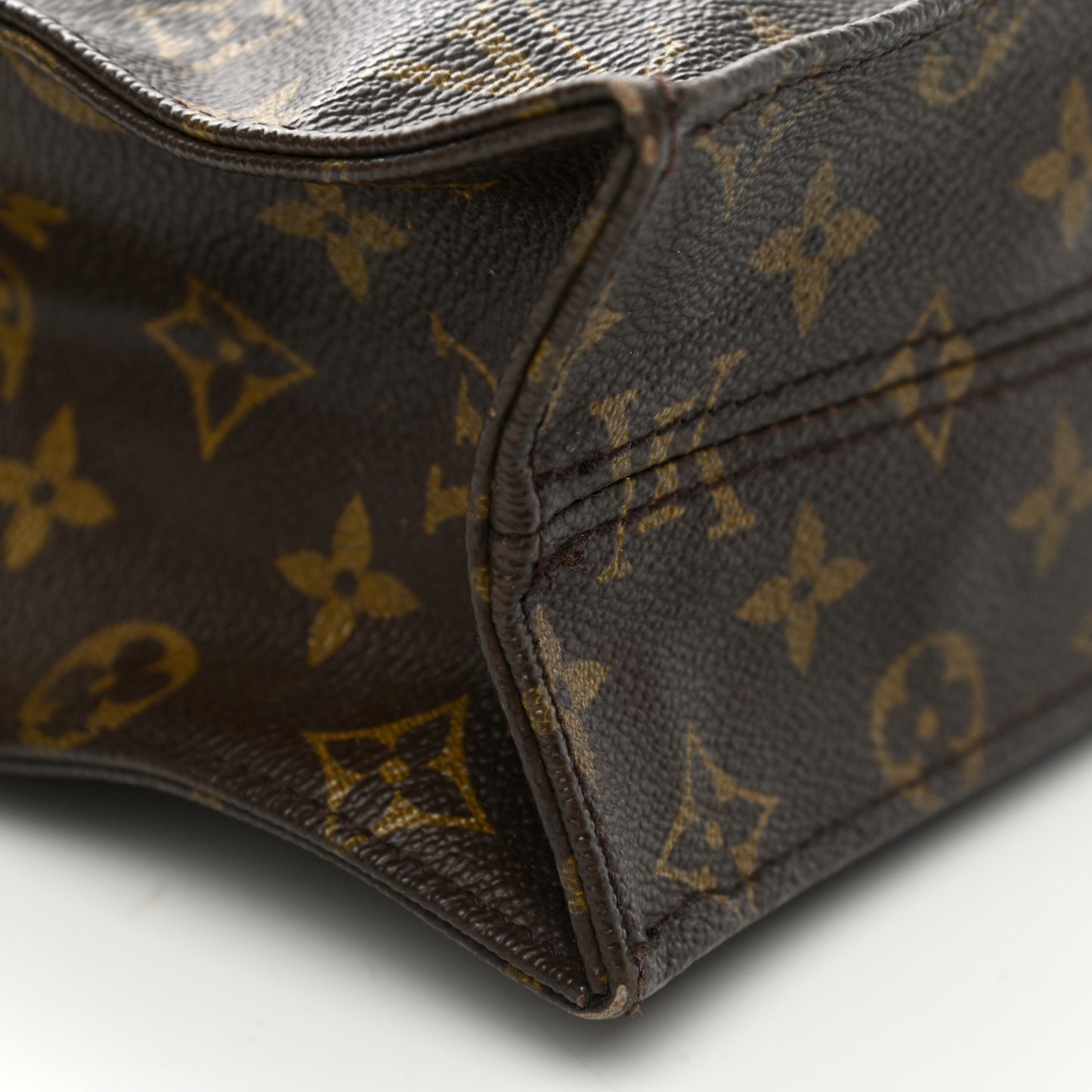 Monogram Sac Plat