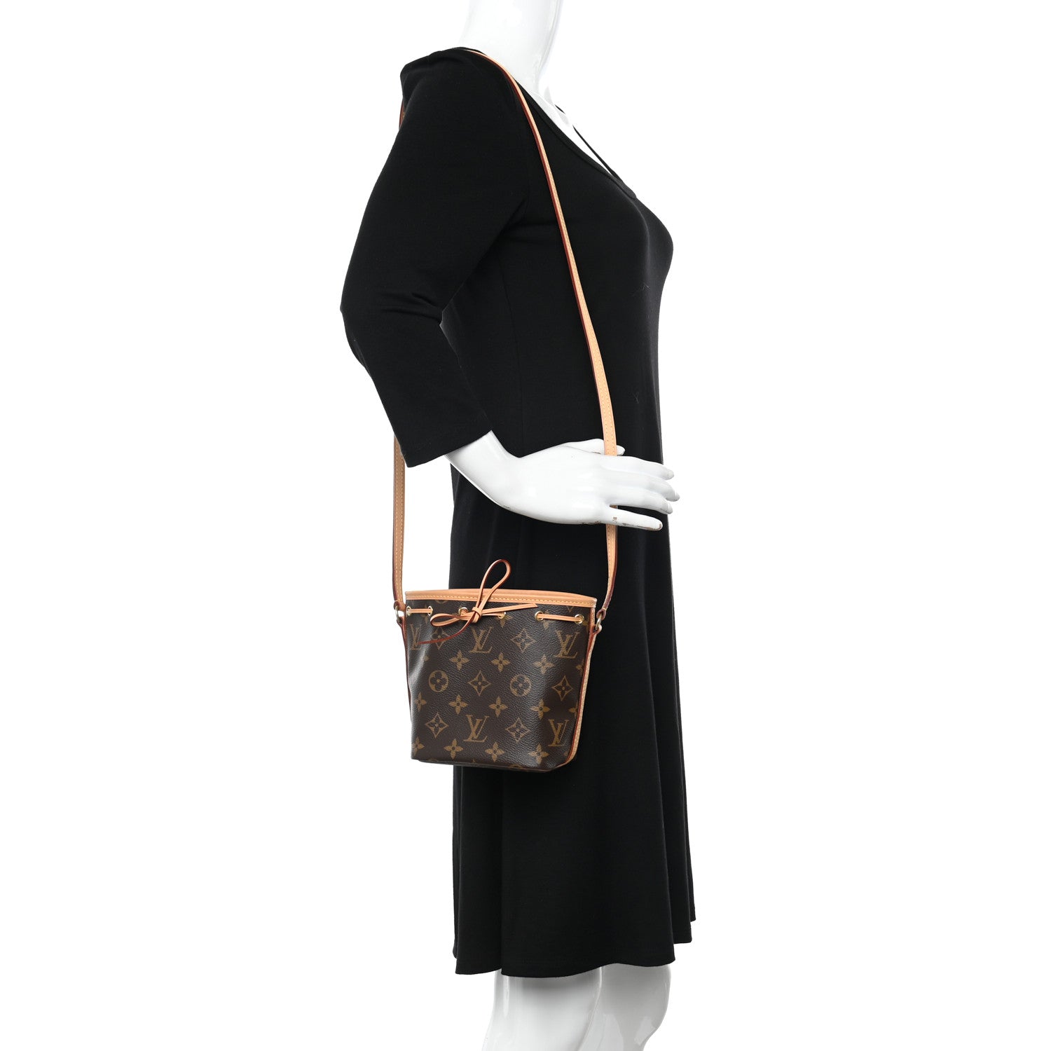 Louis Vuitton Monogram Nano Noe 2 of 11