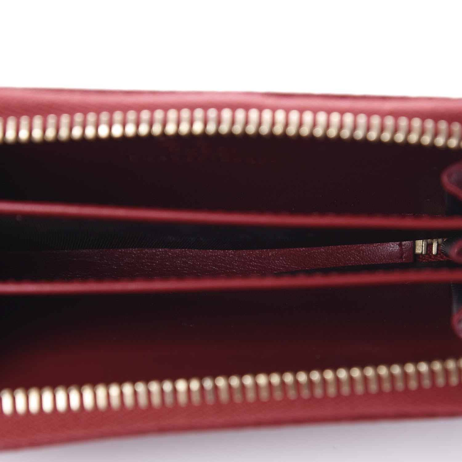 Gucci Microguccissima Zip Around Card Case Red 4 of 8