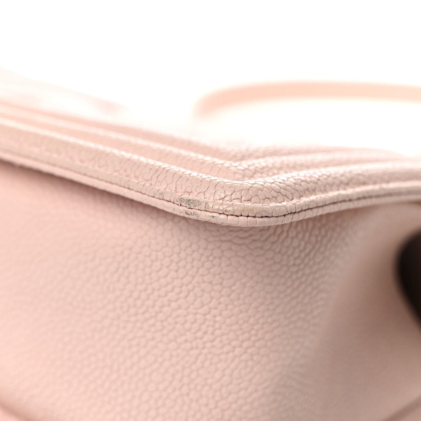 Caviar Chevron Quilted Small Boy Flap Light Pink
