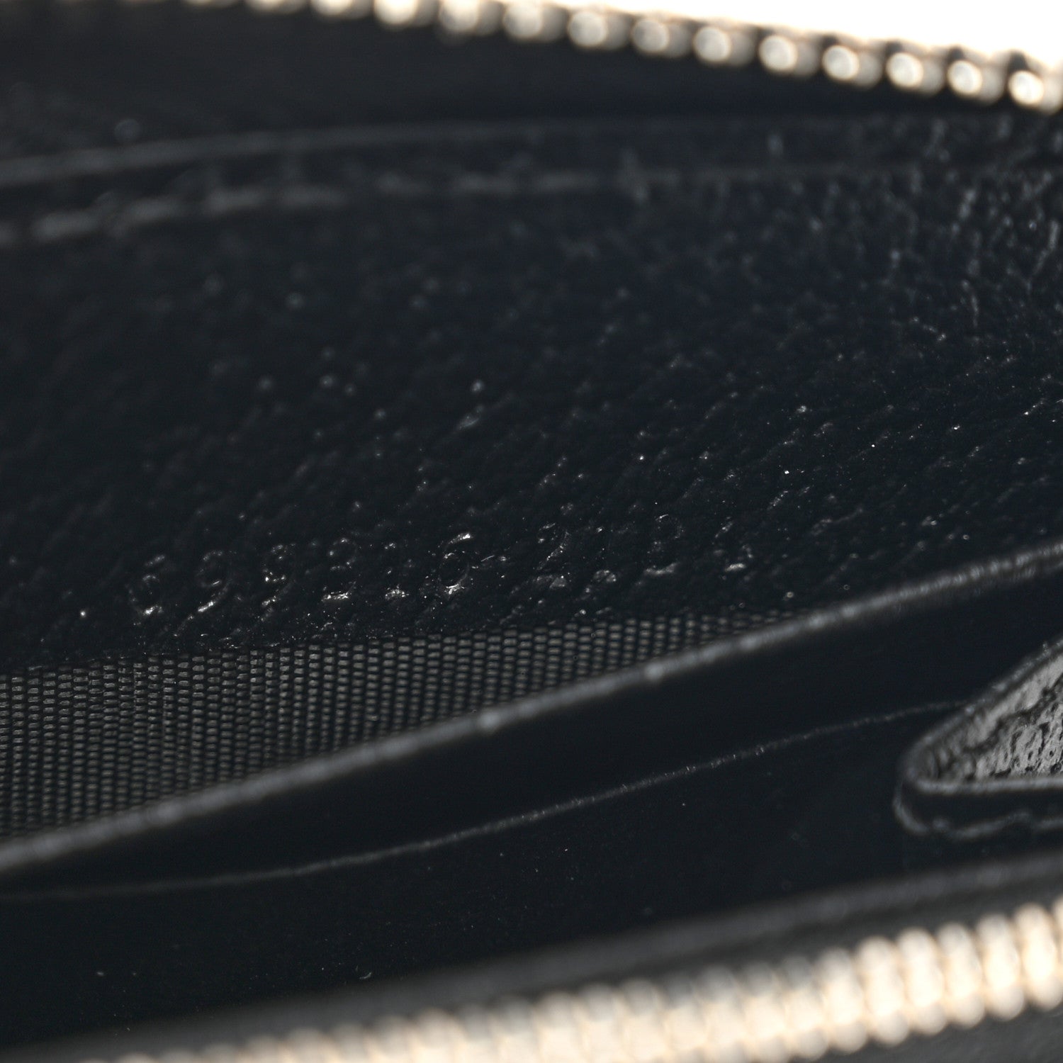 Gucci Canvas Monogram Jumbo GG Textured Dollar Calfskin Continental Wallet Black 7 of 8