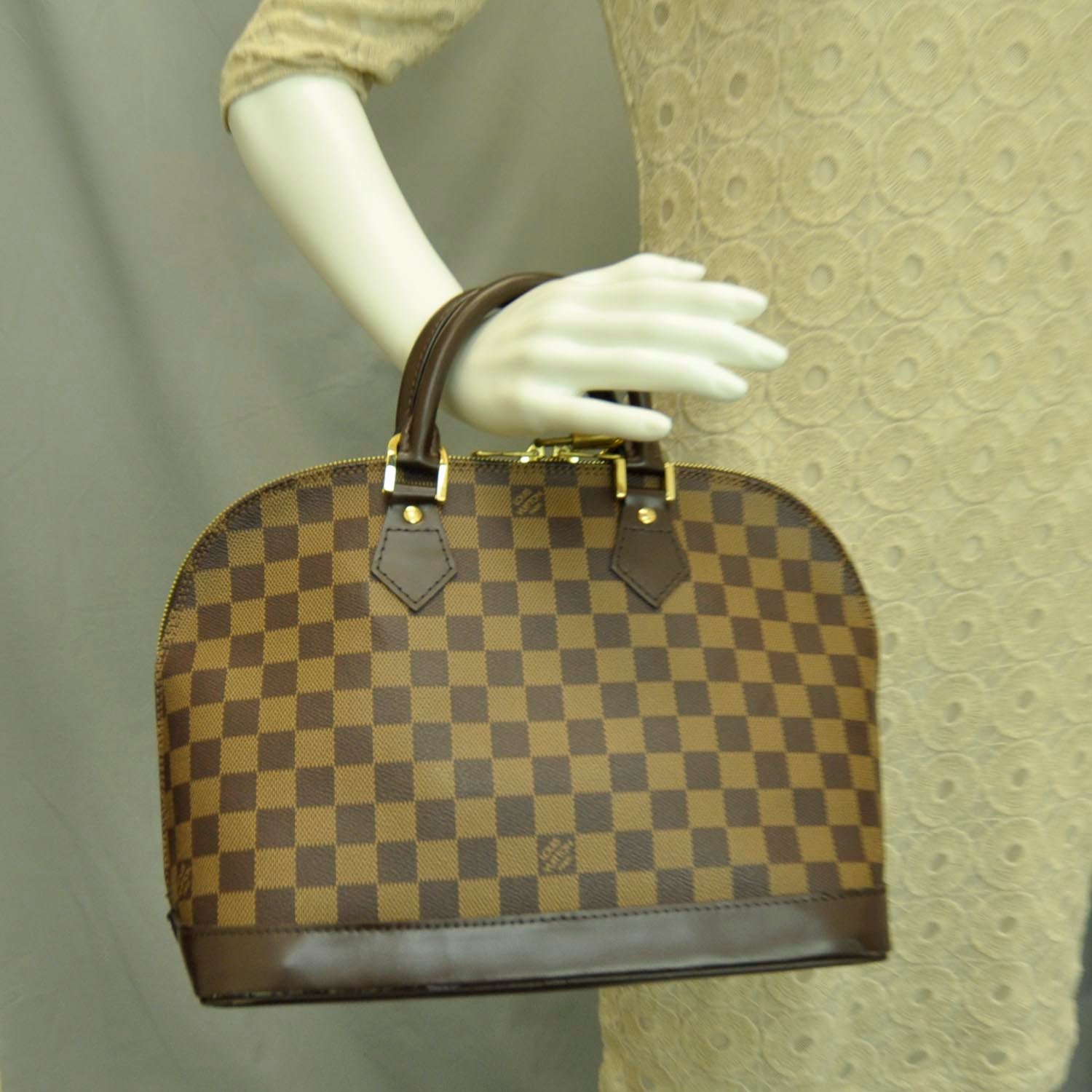 Louis Vuitton Damier Ebene Alma 2 of 11