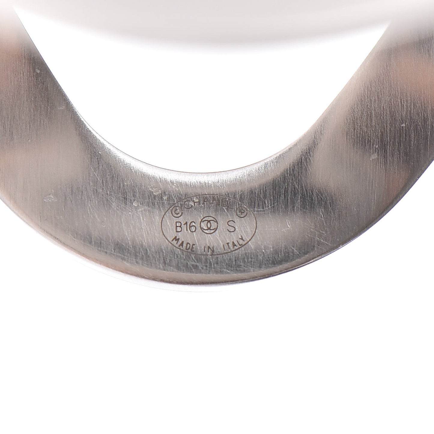 Metal CC Cuff Silver