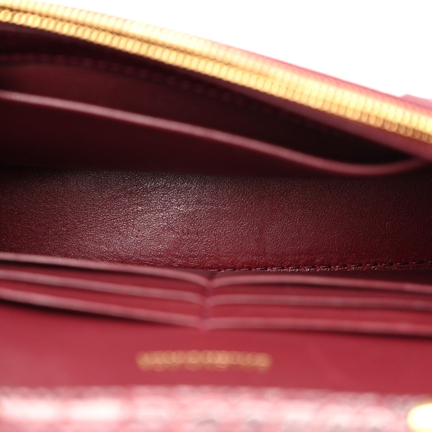 Shiny Calfskin Crocodile Embossed Hourglass Chain Bag Dark Red