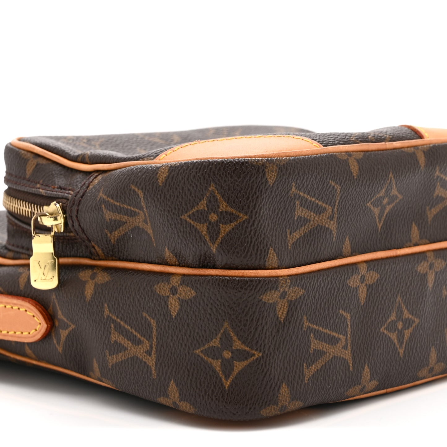 Monogram Amazone