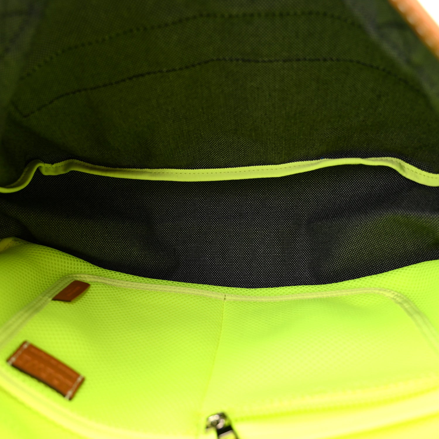 Loewe Canvas Calfskin Eye/LOEWE/Nature Messenger Bag Black Green 5 of 12
