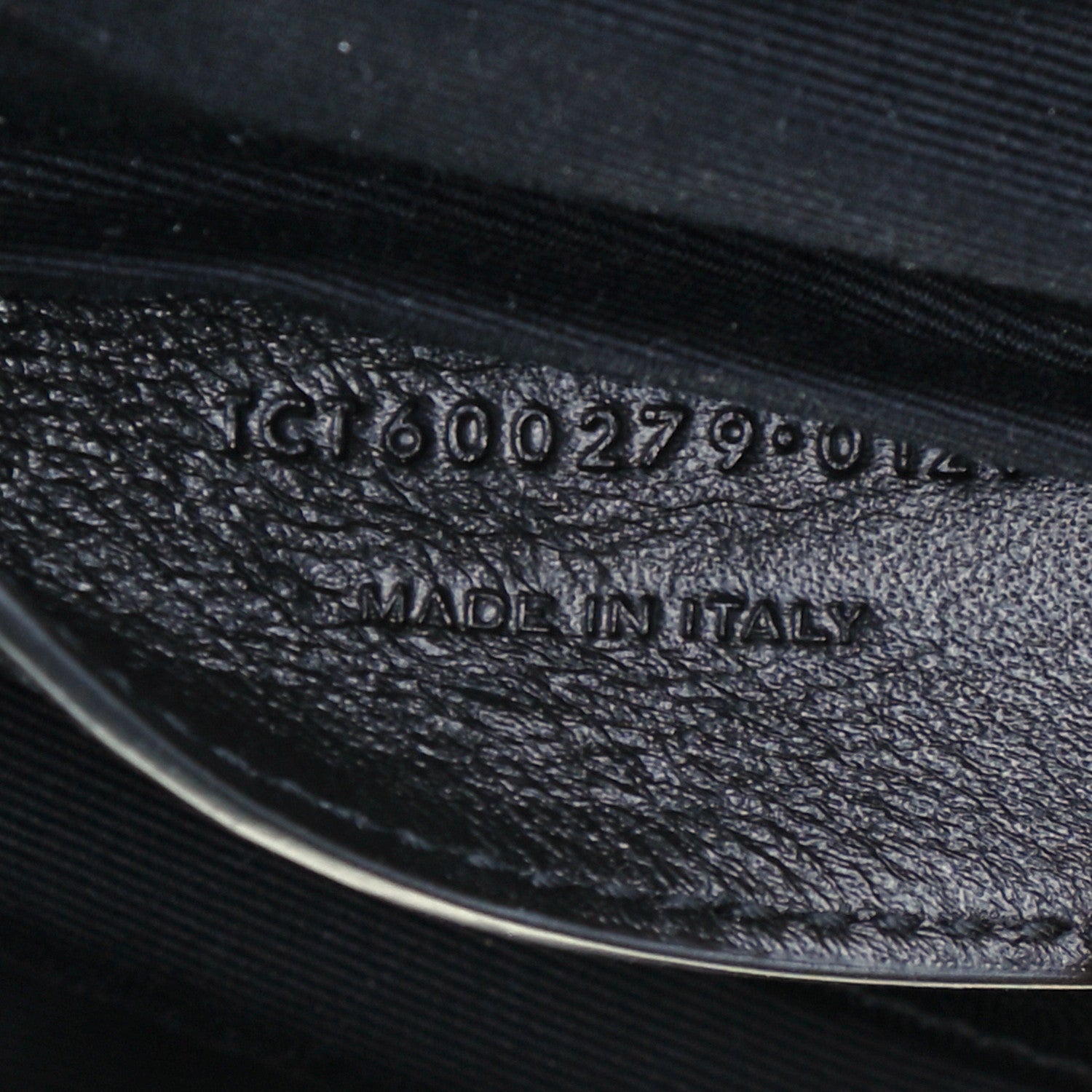 Saint Laurent Sheepskin Matelasse Chevron Monogram Medium College Bag Black 7 of 11