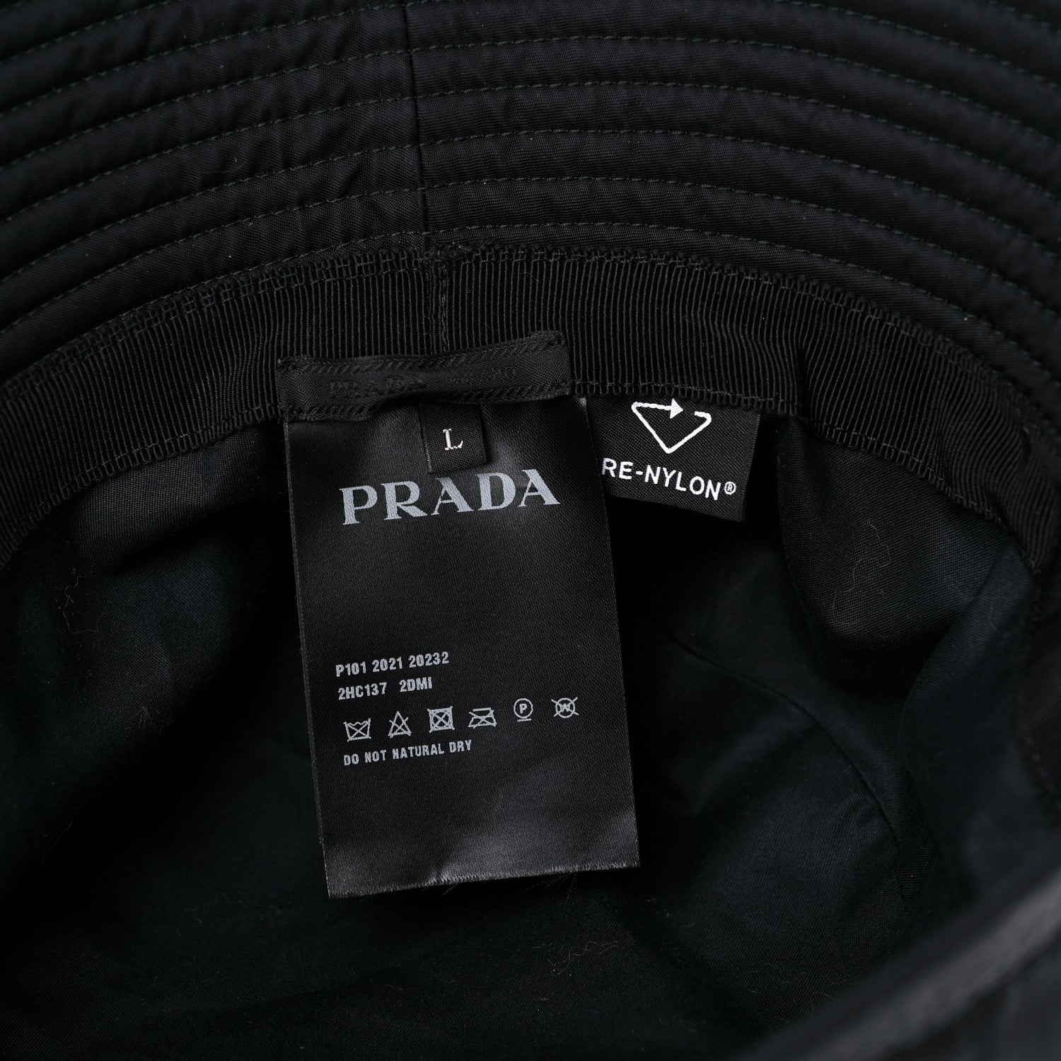 Prada Re-Nylon Metal Triangle Logo Mens Bucket Hat L Black 4 of 5