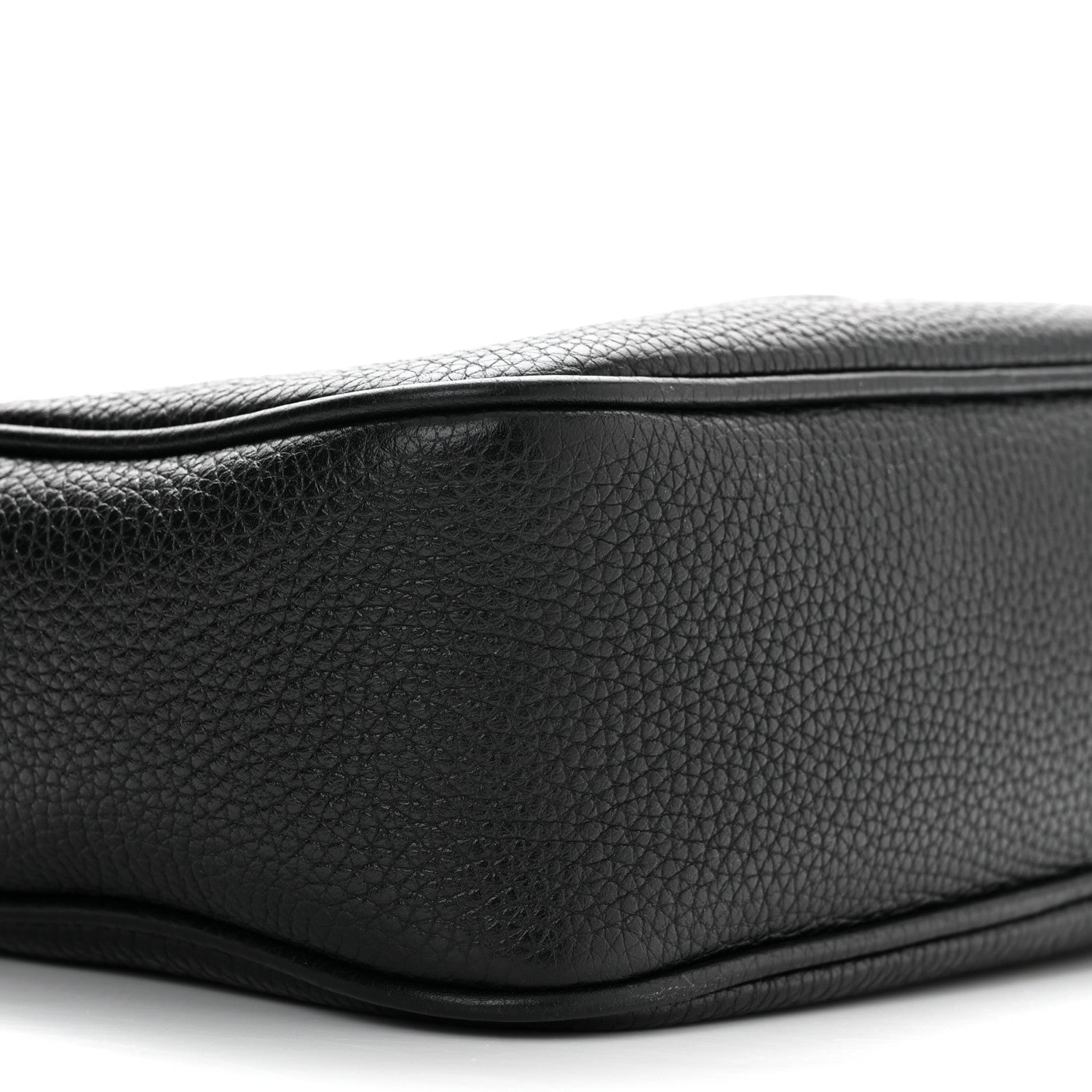 Gucci Pebbled Calfskin Small Soho Disco Bag Black 9 of 11