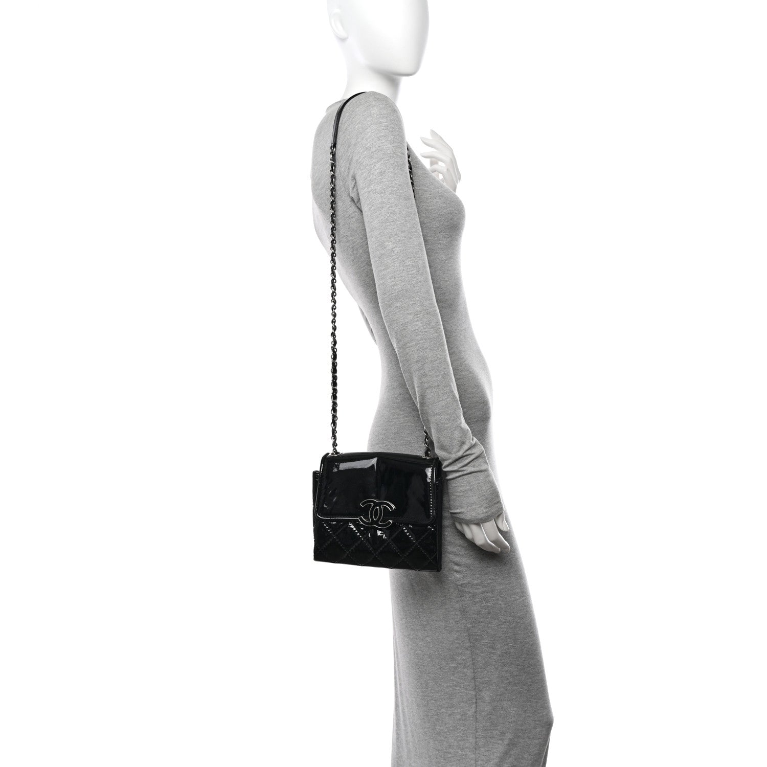 Chanel Patent Quilted Hamptons Flap Bag Black 2 of 12
